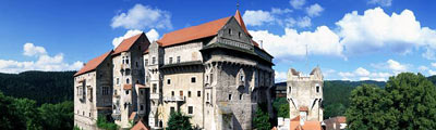 Pernštejn – hrad, který kraluje Českomoravské vrchovině